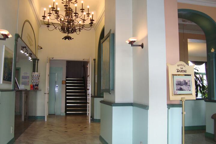 Guest Lobby