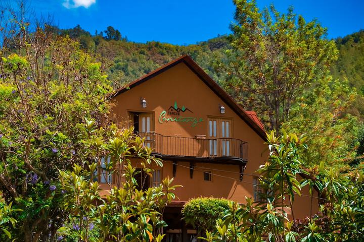 Hero Image 1 of 75