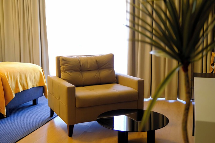 Room 6 of 81