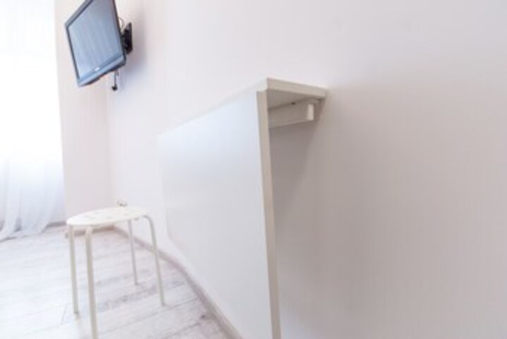 Room 90 of 99
