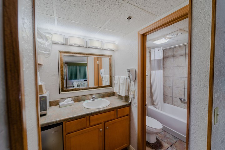 Room 20 of 47