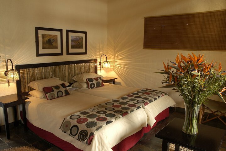 Room 5 of 50