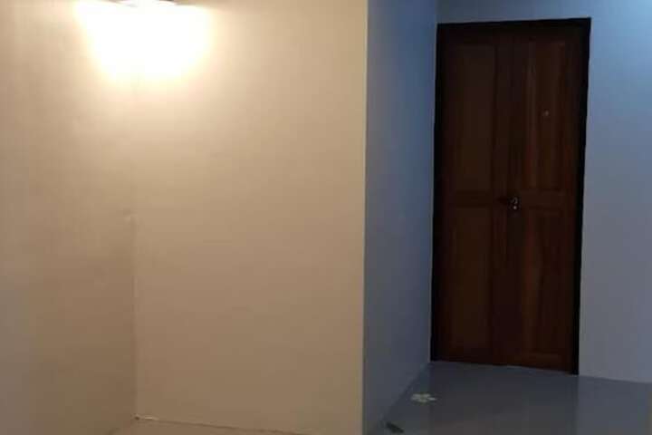 Ballroom/Hall 12 of 14