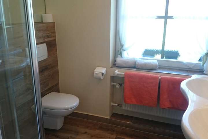 Room 13 of 29