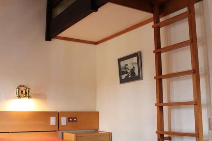Room 21 of 63