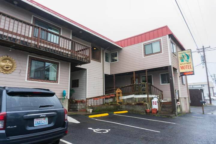 Property Grounds 34 of 41