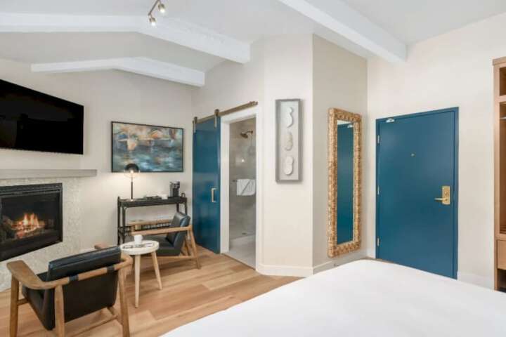 Room 27 of 101
