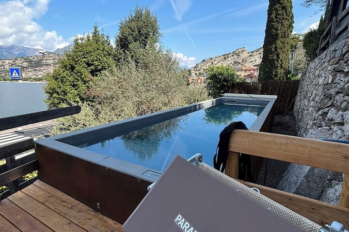 Pool 91 of 132