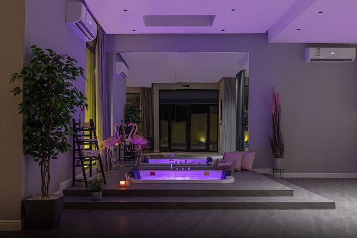 Room 14 of 30