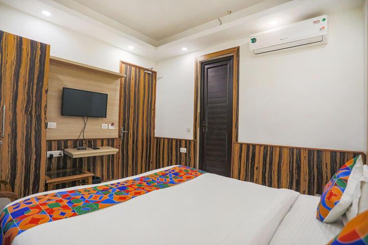Room 7 of 39