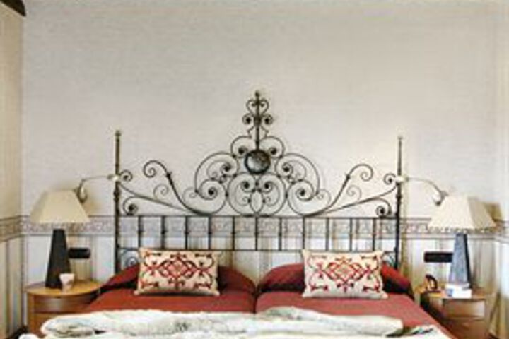 Room 34 of 56