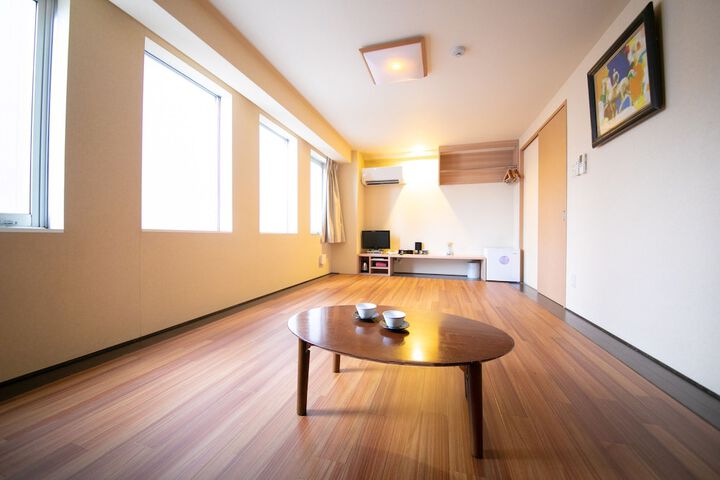 Room 13 of 39