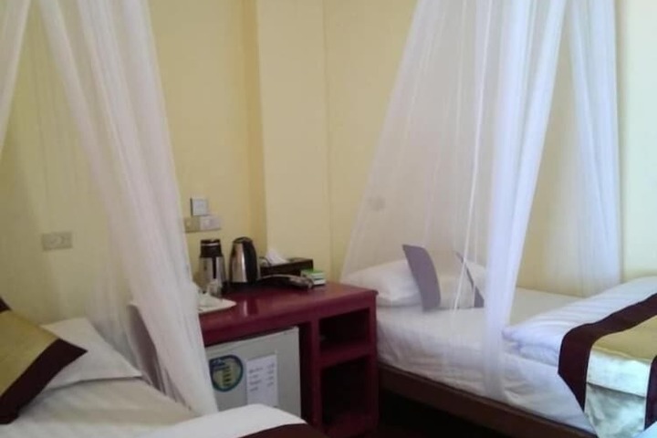 Room 4 of 26