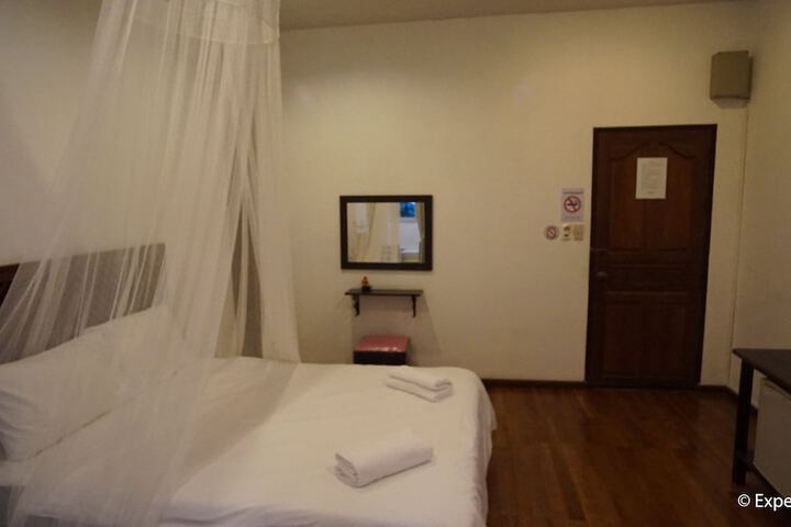 Room 7 of 41