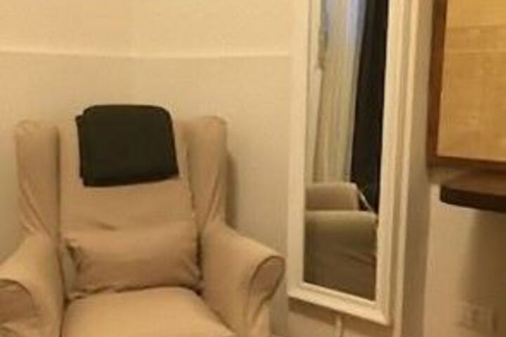 Room 12 of 13