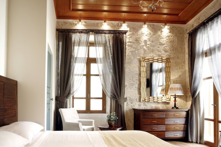 Room 44 of 75