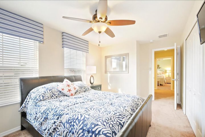 Room 3 of 59