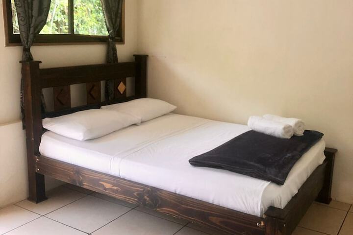 Le Petit Hotel