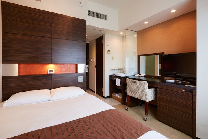 Room 20 of 52