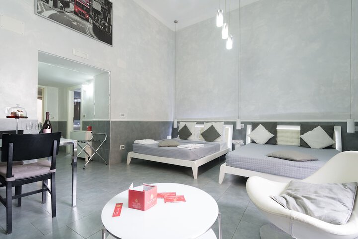 Room 48 of 67