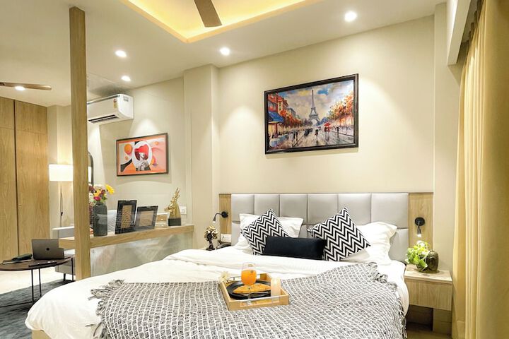 Room 7 of 22