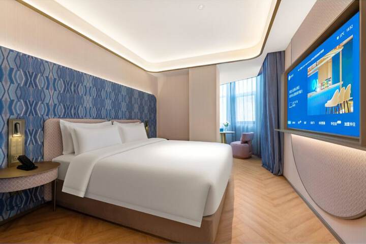 Room 6 of 54