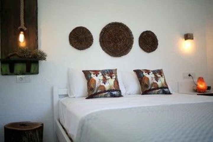 Room 19 of 28