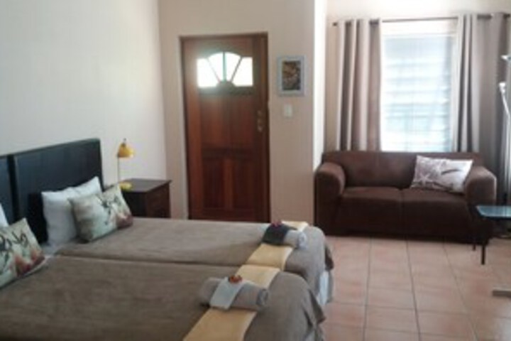 Room 9 of 18