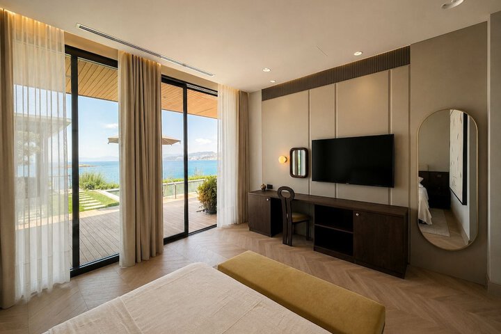 Room 57 of 140