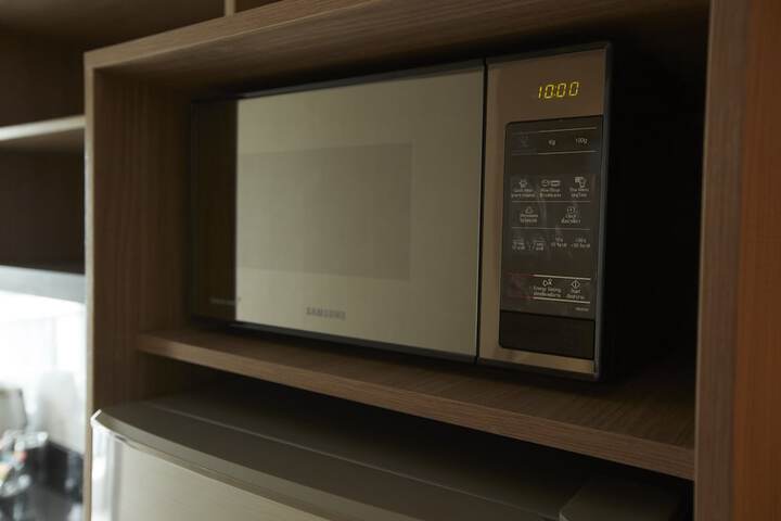 Microwave