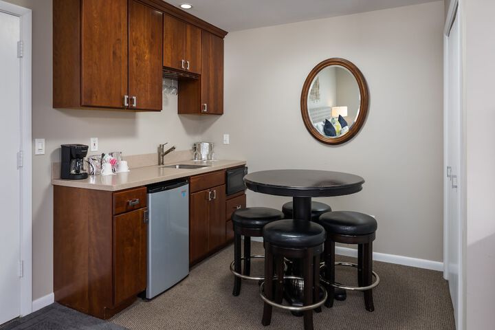 Private kitchenette
