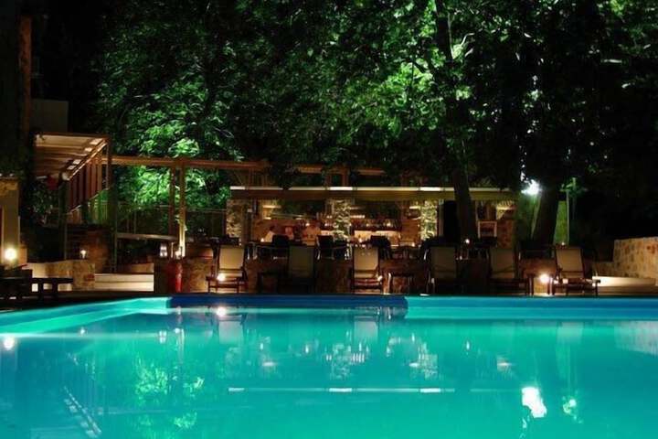 Pool Hotel