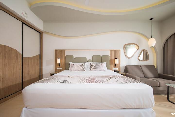 Room 5 of 101