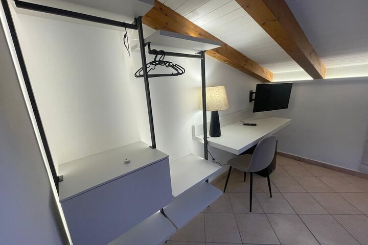 Room 18 of 56