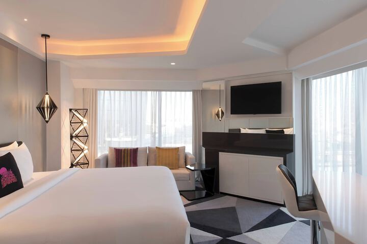 Room 22 of 175