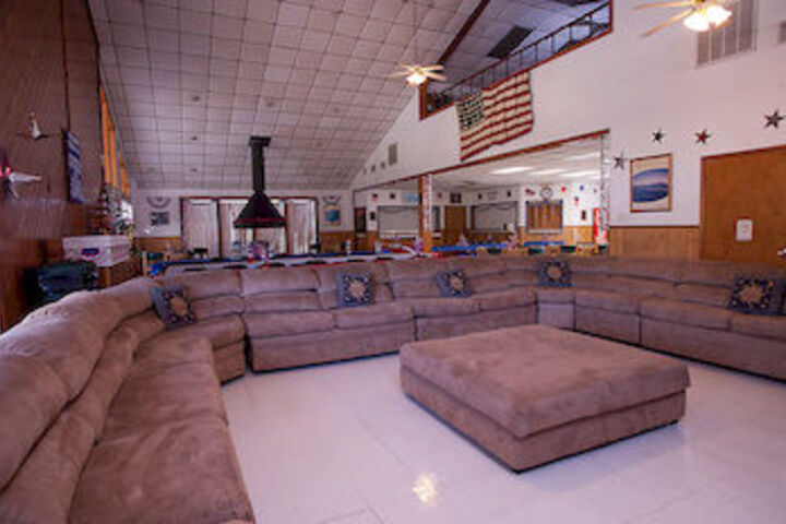 Hotel Interior 103 of 135