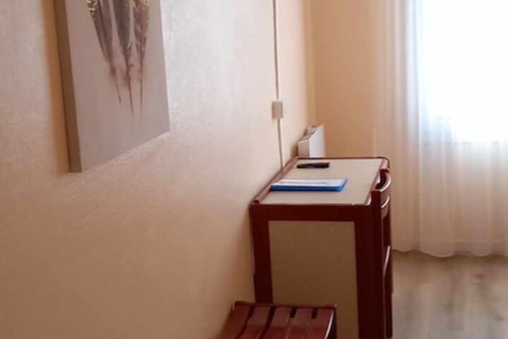 Room 14 of 35