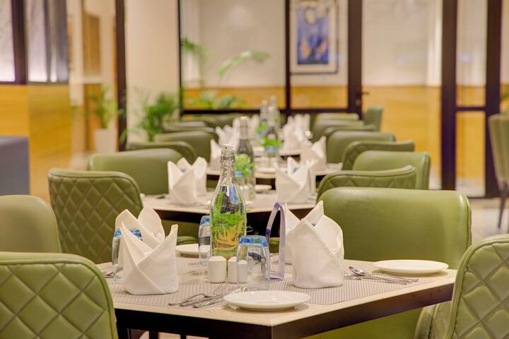 Dining 54 of 117