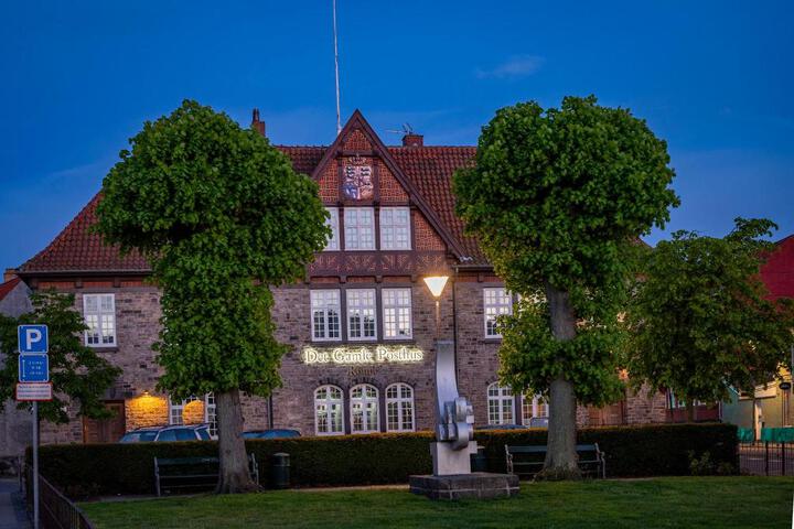 Exterior of Det Gamle Posthus