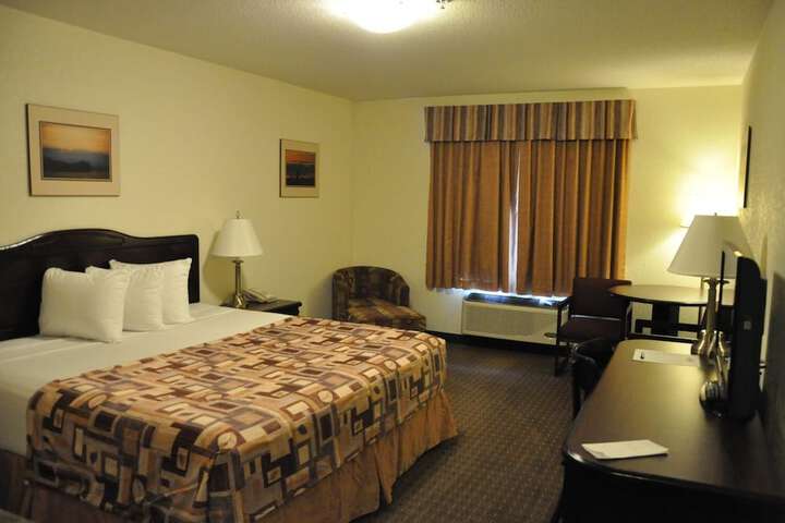 Room 10 of 31