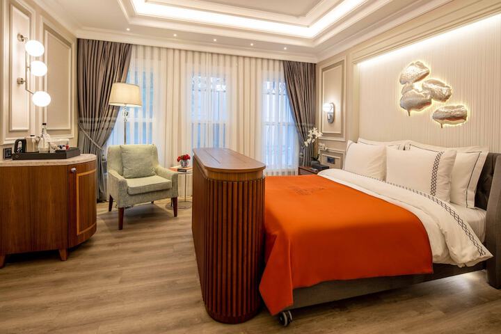 Room 57 of 130