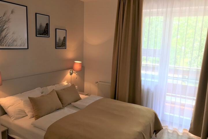 Room 36 of 86