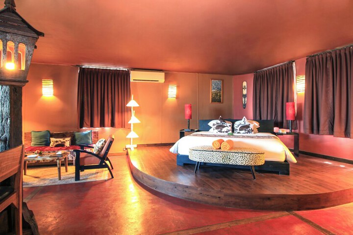Room 10 of 49