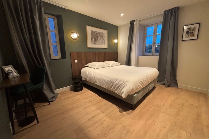 Room 26 of 51