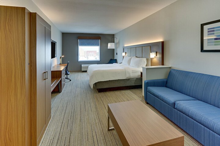 1 King Bed (14 of 20)