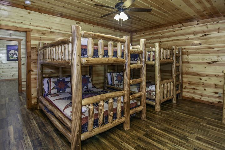 Room 14 of 42