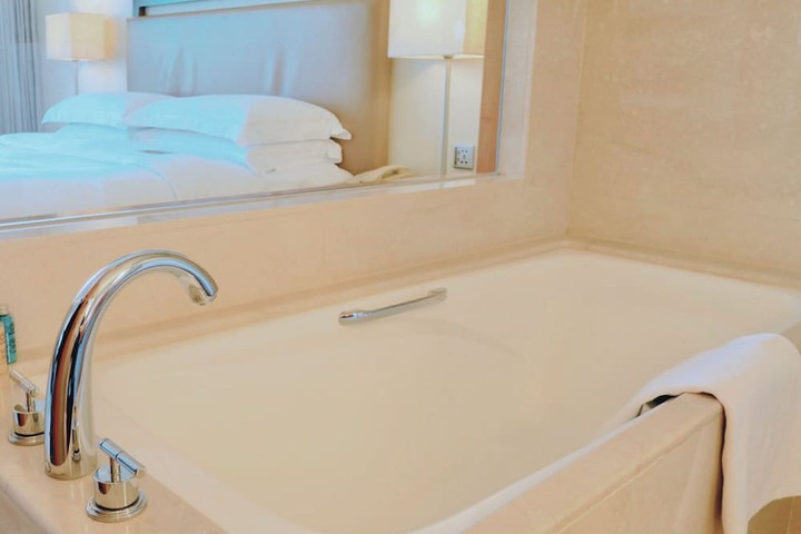 Room 20 of 46