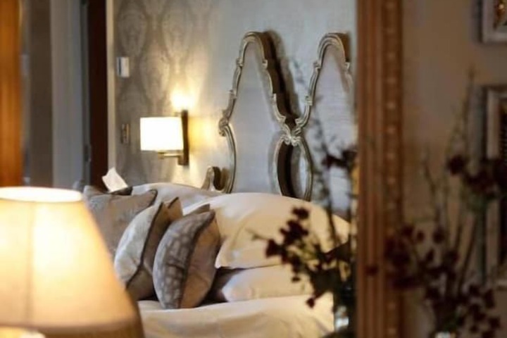 Room 27 of 55