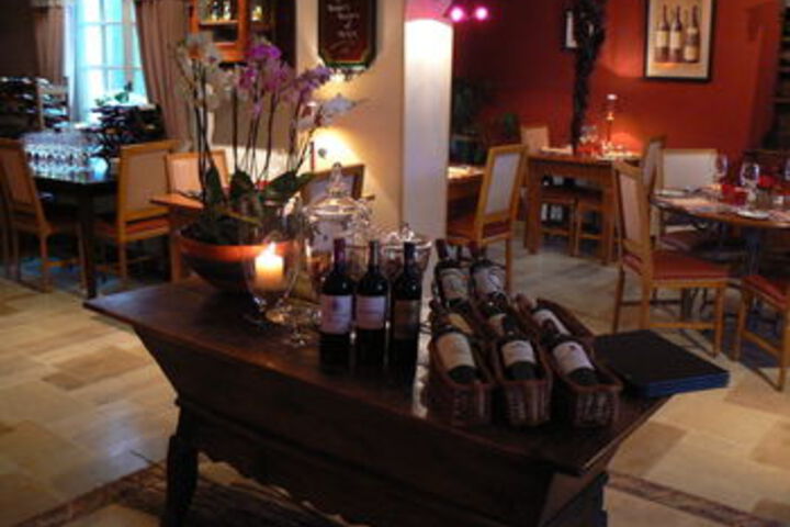 Dining 173 of 197