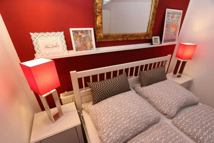 Room 3 of 21